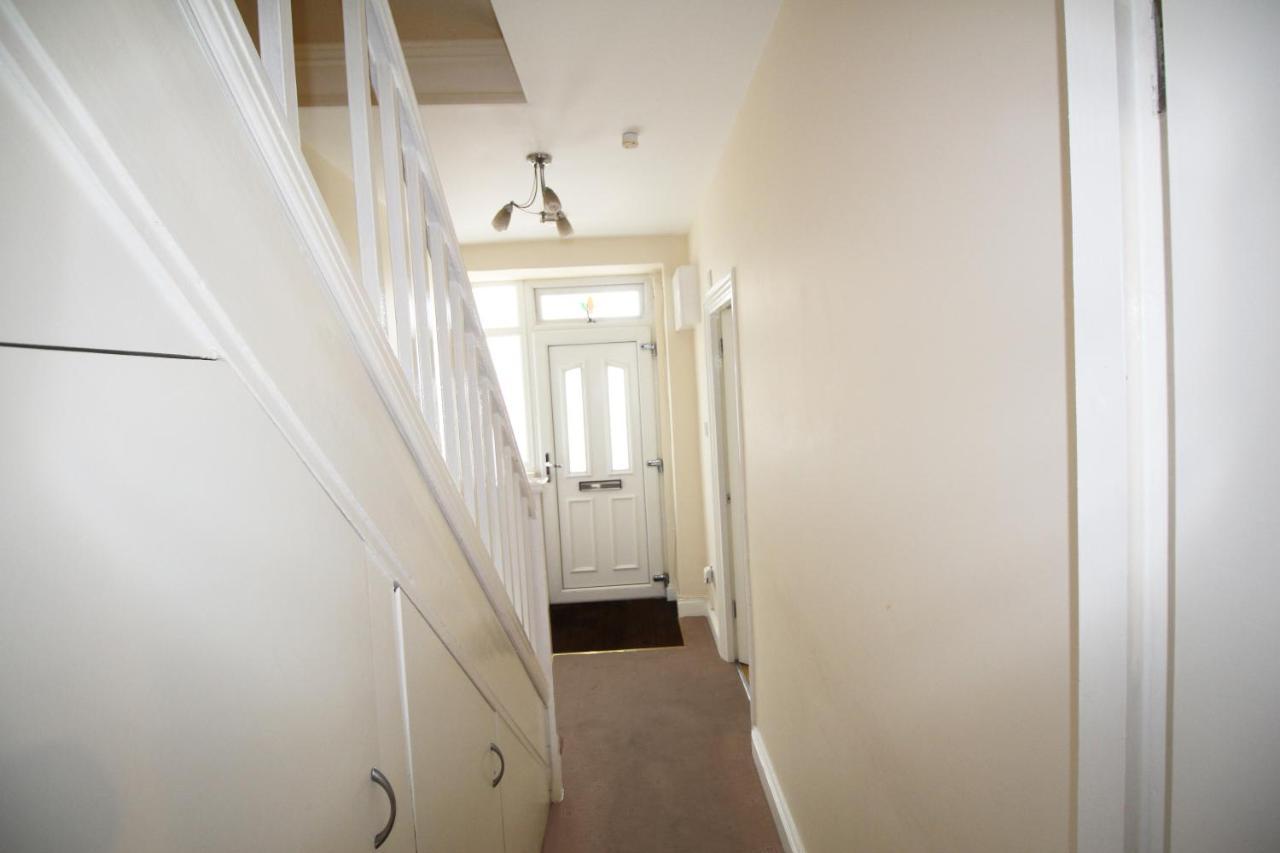 Flexistay Tooting Studios London Exteriör bild