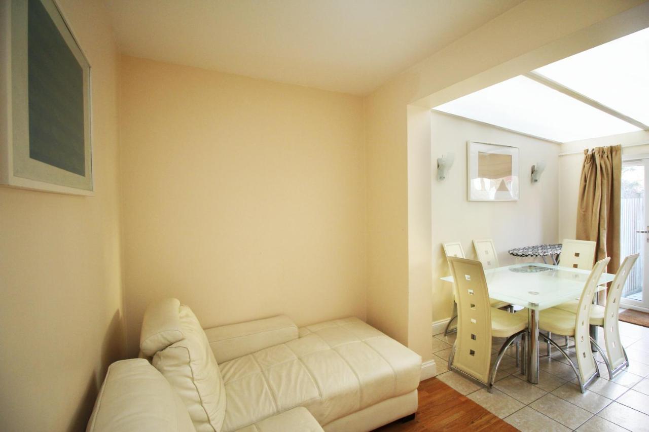 Flexistay Tooting Studios London Exteriör bild